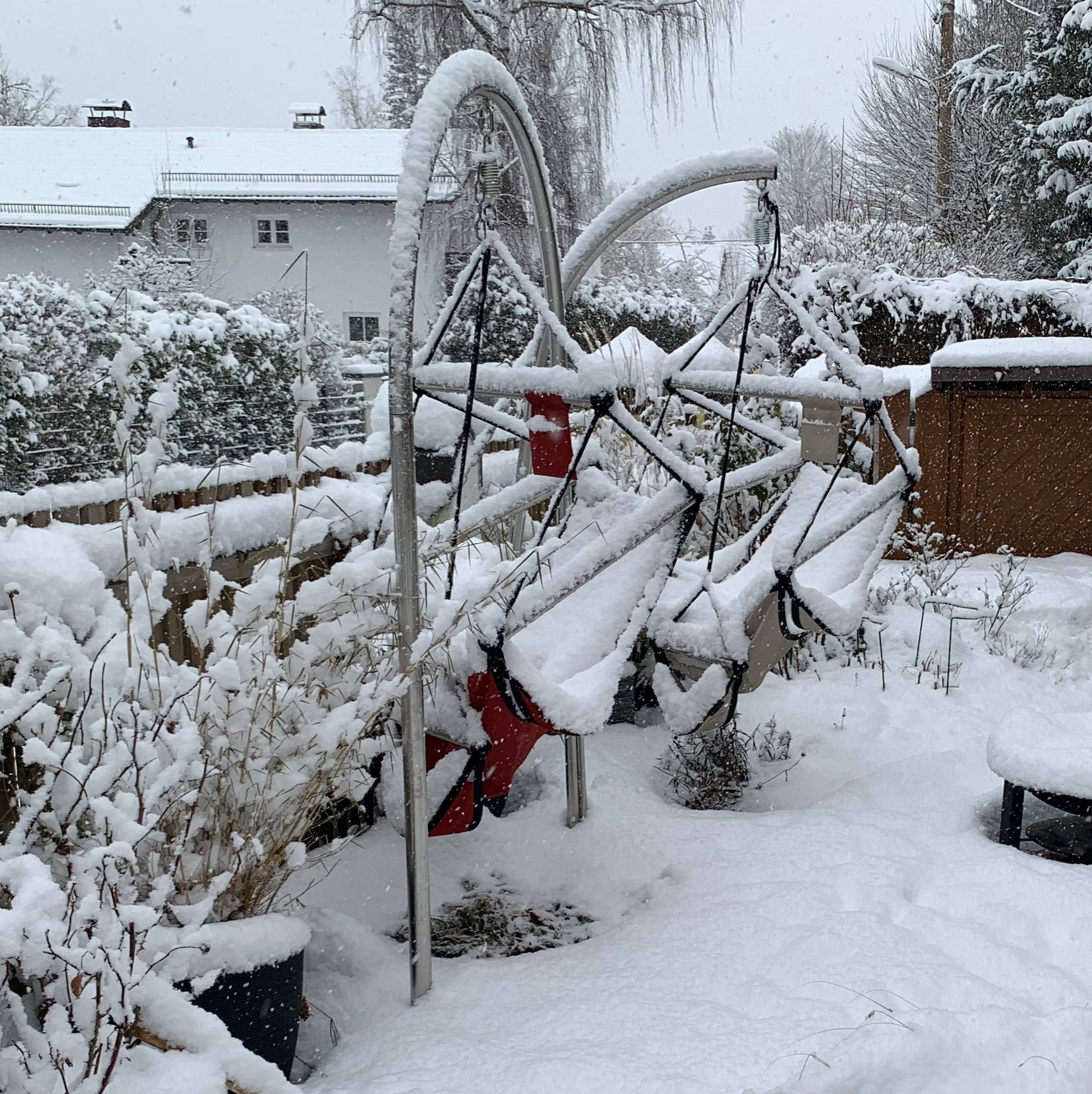 CRAZYCHAIR im Schnee